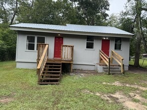 Building Photo - 515 Cherokee St