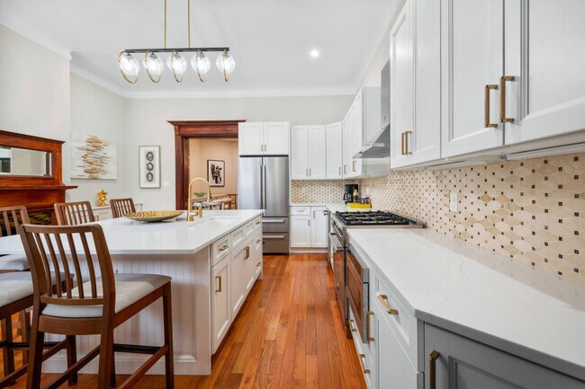 Foto del edificio - 215 W 138th St