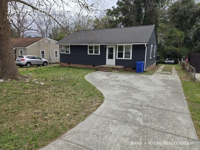 Foto del edificio - 2061 Osceola Dr