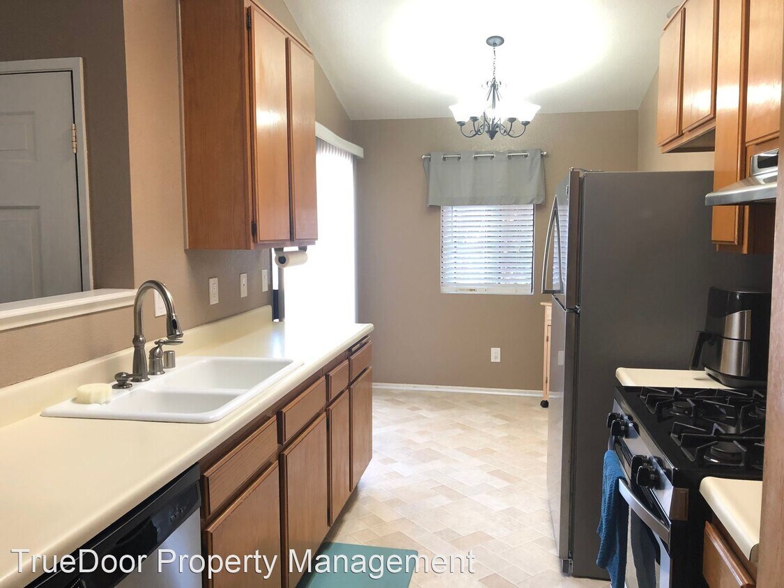 Foto principal - 2 br, 2 bath House - 3595 W Greentree Cir,...