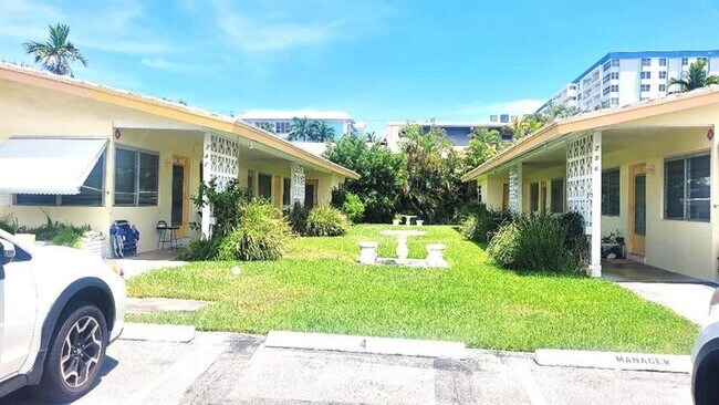 Foto del edificio - 742 SE 19th Ave