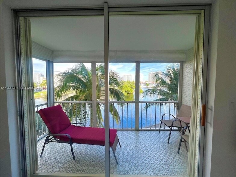 Photo - 3030 Marcos Dr Unit T302