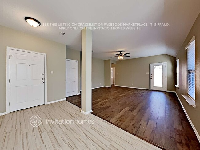 Building Photo - 2308 Arrowhead Dr