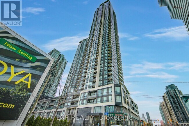 Photo du bâtiment - 4011 Brickstone Mews