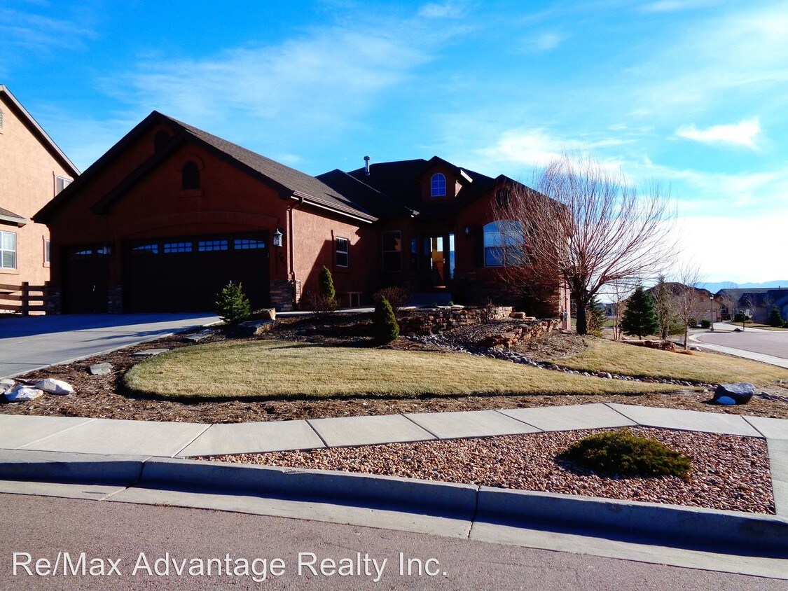 Foto principal - 785 Sally Hill Ct