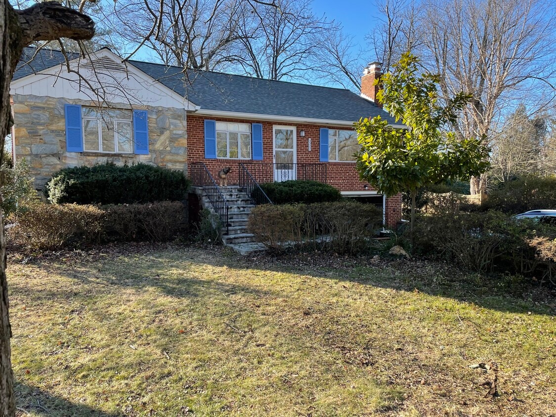 Photo - 3322 Wraywood Pl (Falls Church, VA)