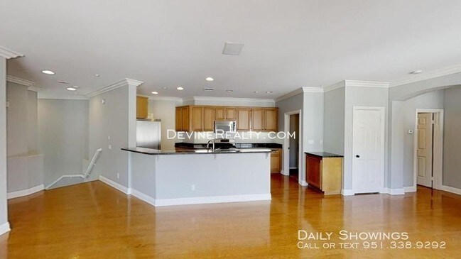 Building Photo - 2 bedroom in Irvine CA 92602