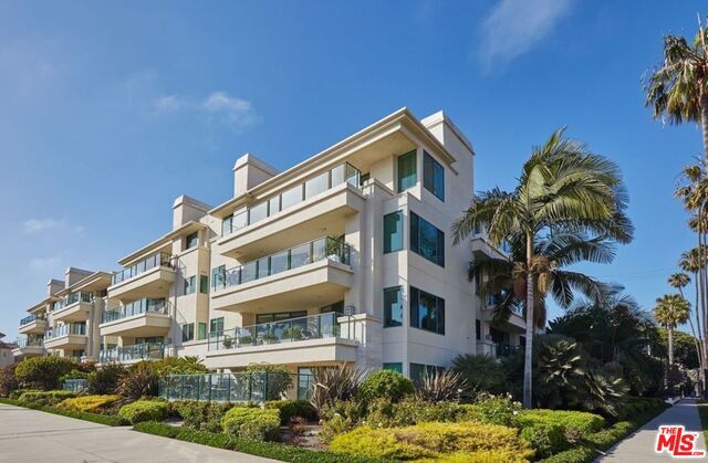 Building Photo - 951 Ocean Ave