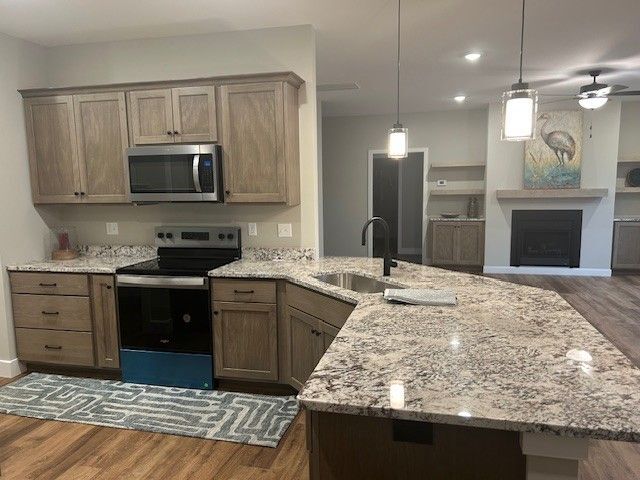Building Photo - 1328 Kiowa Ct