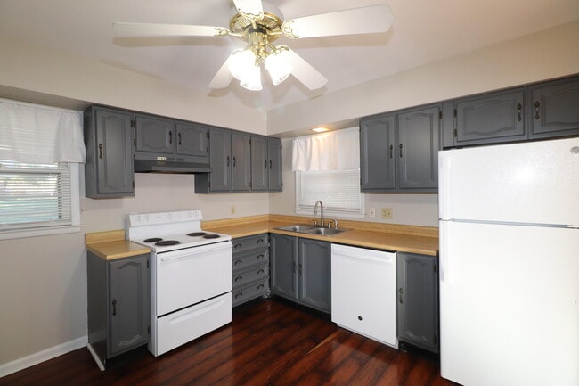 Building Photo - 501 Westerfield Way