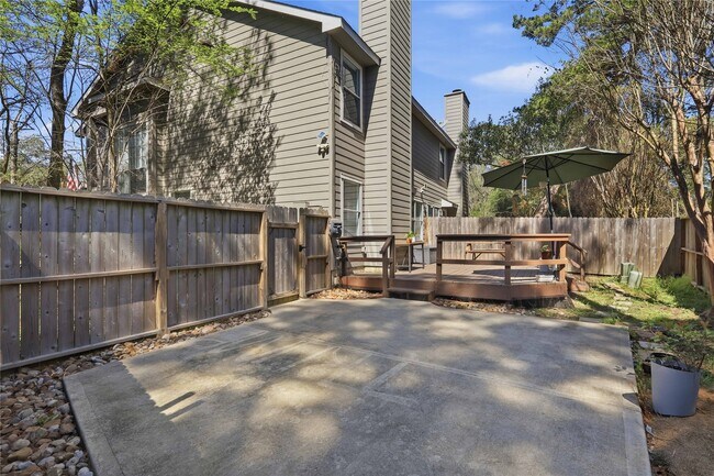 Building Photo - 151 Anise Tree Pl