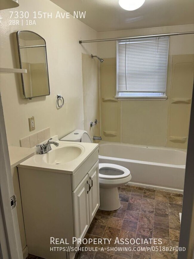 Foto del edificio - 7330 15th Ave NW