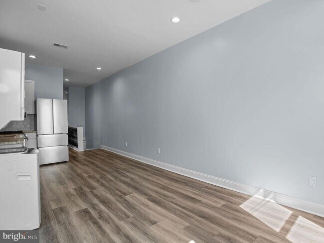 Foto del edificio - 1529 N 28th St