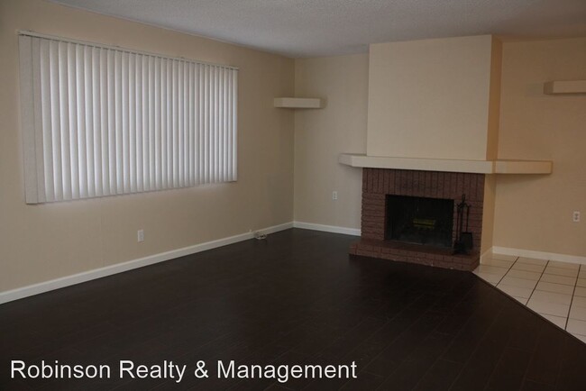 Building Photo - 2 br, 2.5 bath House - 269 Greenbriar Town...
