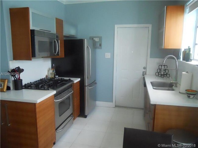 Foto del edificio - 740 10th St