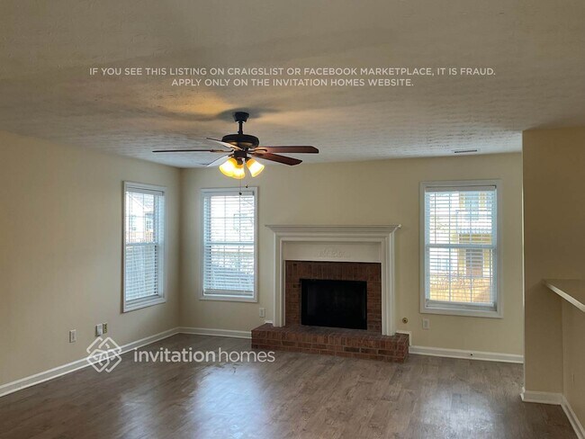 Foto del edificio - 1529 Hillary Cove Ct