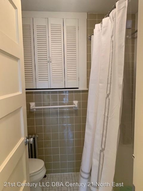 Foto del edificio - 2 Meader Rd