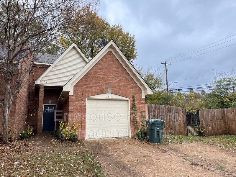 Primary Photo - 3596 Bishops Gate Dr