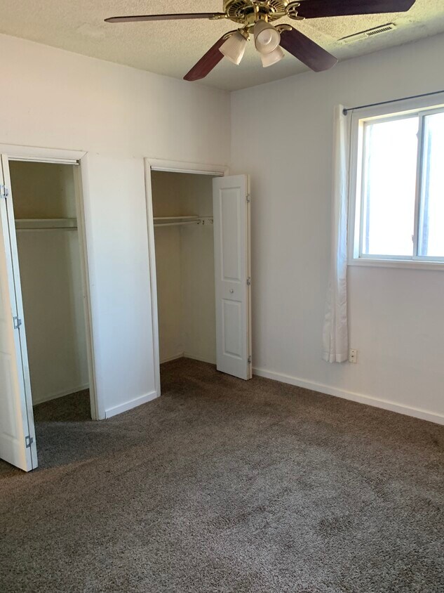 Foto principal - 1202 Denver Ave