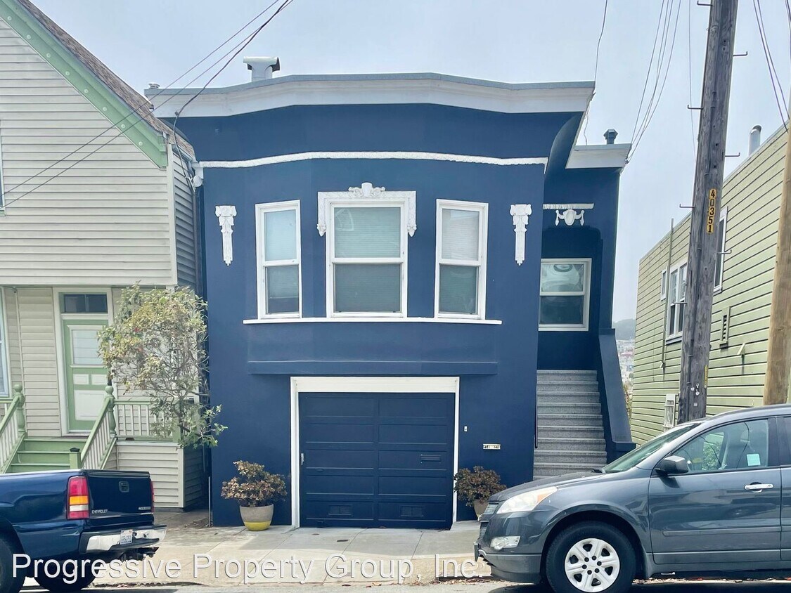 Primary Photo - 2 br, 1.5 bath House - 276 Crescent Avenue