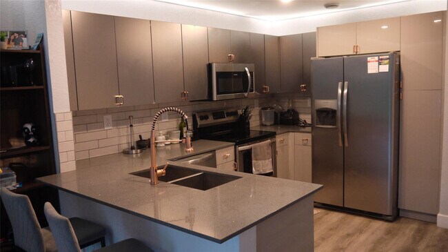 Building Photo - 3046 SW 129th Terrace