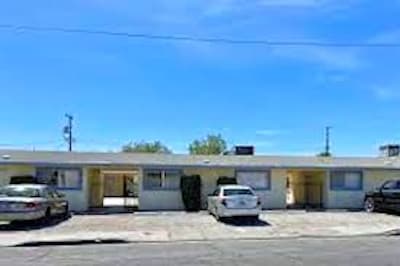 Primary Photo - 2305 Statz St