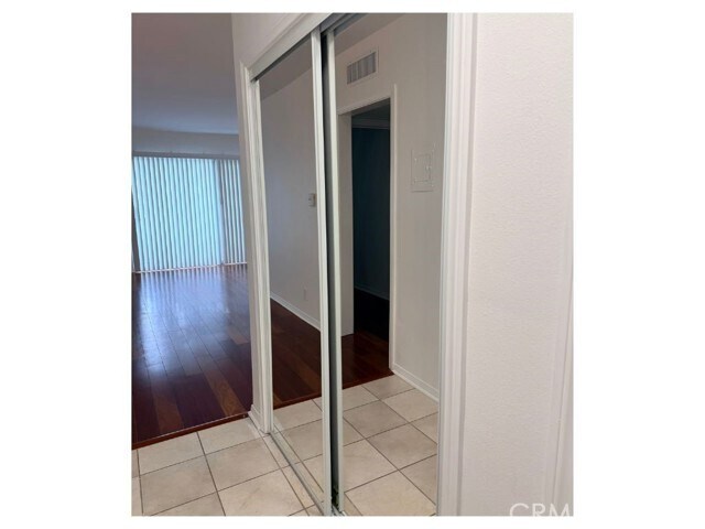 Foto del edificio - 15344 Weddington St
