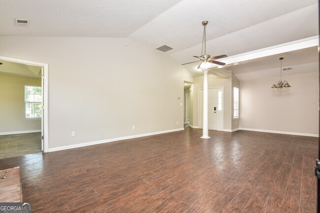 Building Photo - 1127 E Briar Gate Ct