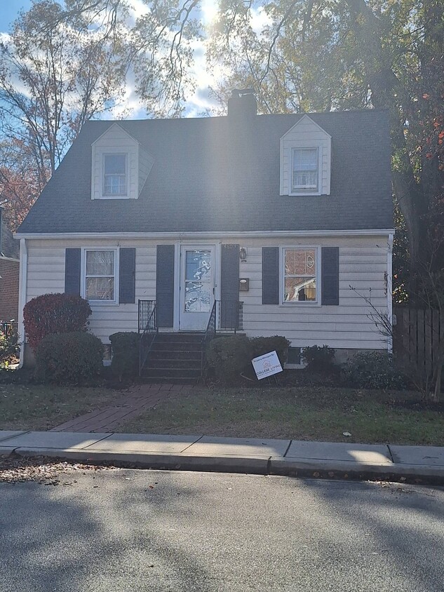 Primary Photo - 4603 Knox Rd