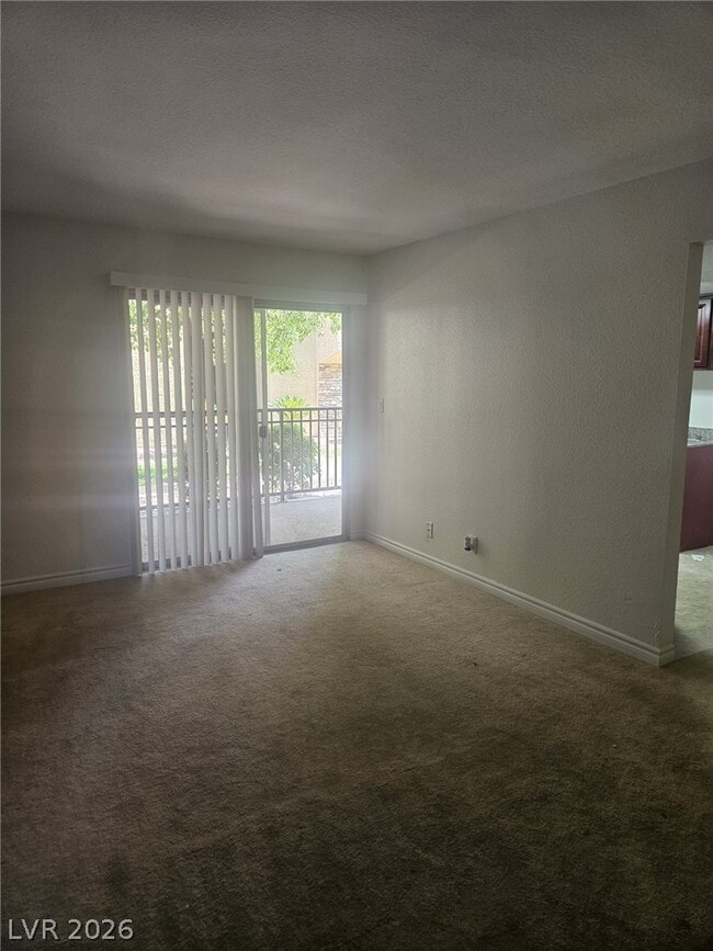 Building Photo - 5060 Indian River Dr