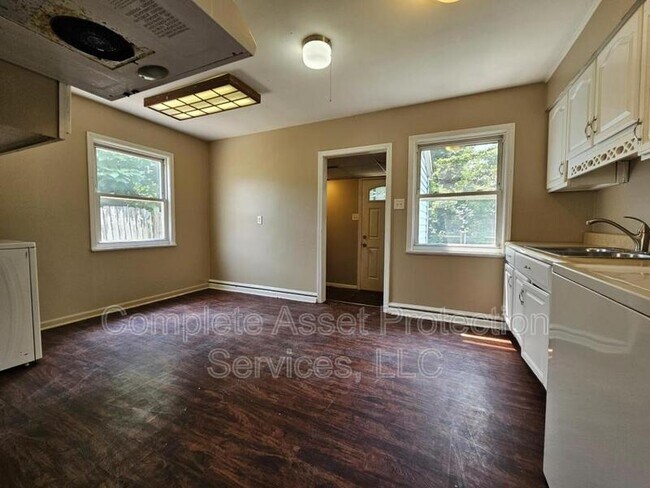 Foto del edificio - 1554 177th St