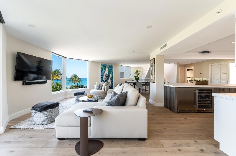 Foto principal - 2565 S Ocean Blvd