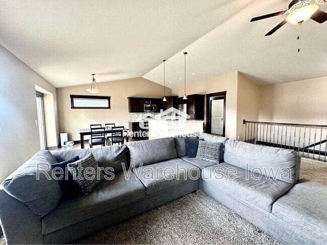 Foto del edificio - 9664 Alderwood Dr