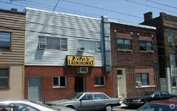 Building Photo - 222-224 70th St
