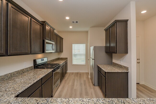 Foto del edificio - 21339 Rachel Manor Dr