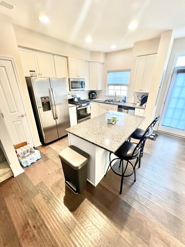 Foto del edificio - 8953 Ringview Dr