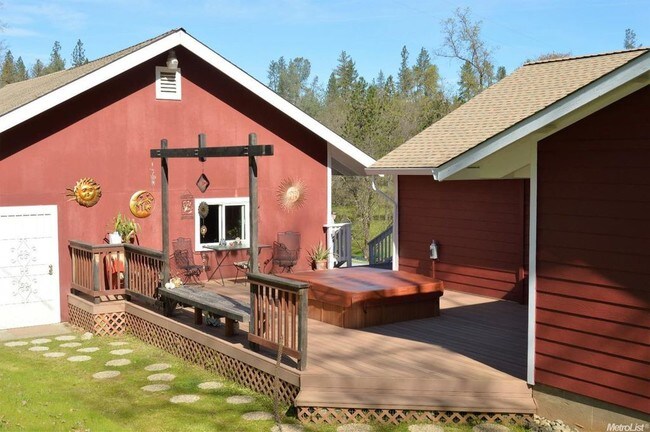 Foto del edificio - 5786 Garden Valley Rd