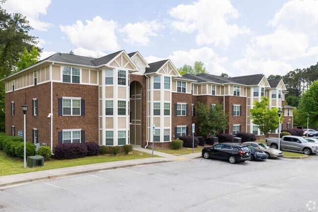 Foto del edificio - Regent Park Apartments