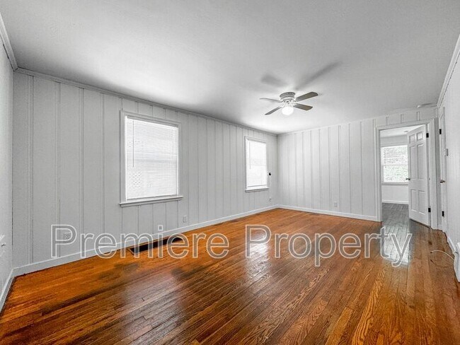 Foto del edificio - 7635 Wyandotte St