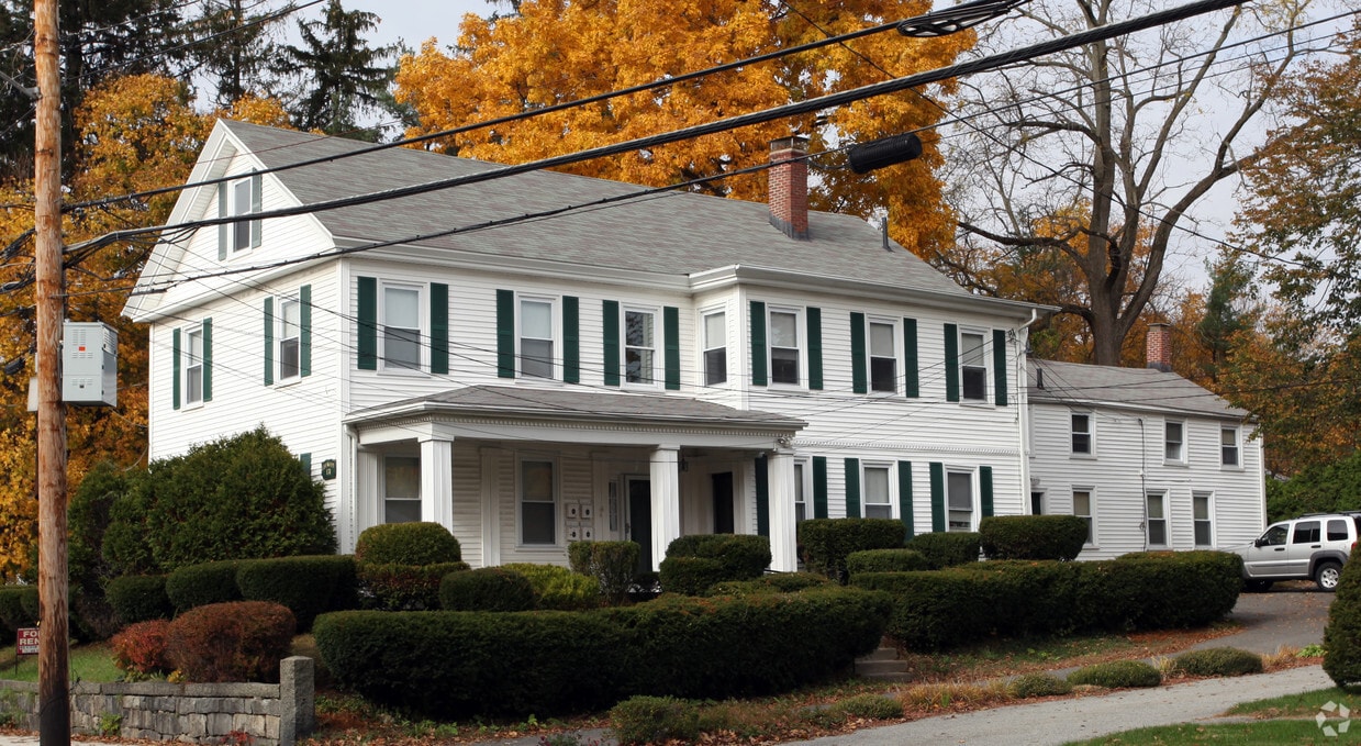 131 Pleasant St, Woburn, MA 01801 Apartments in Woburn, MA