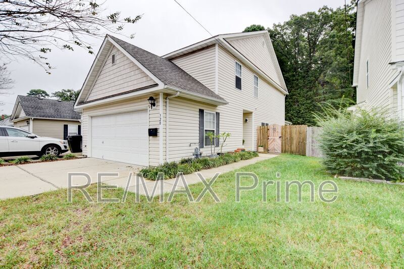 Photo - 320 Garcia Drive