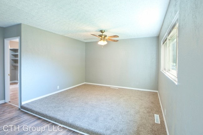 Building Photo - 3 br, 1 bath House - 1274 Midway Ave.