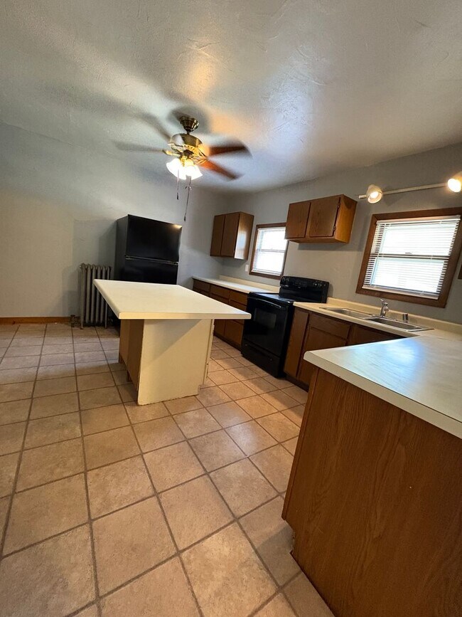 Foto del edificio - 1162 9th St-Green Bay