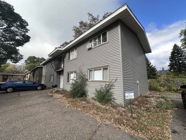 Foto del edificio - 12th Avenue Court