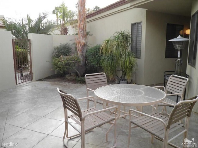 Foto del edificio - 2 br, 2 bath House - 76181 Poppy Ln