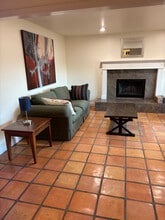 Building Photo - 520 Linford Pl