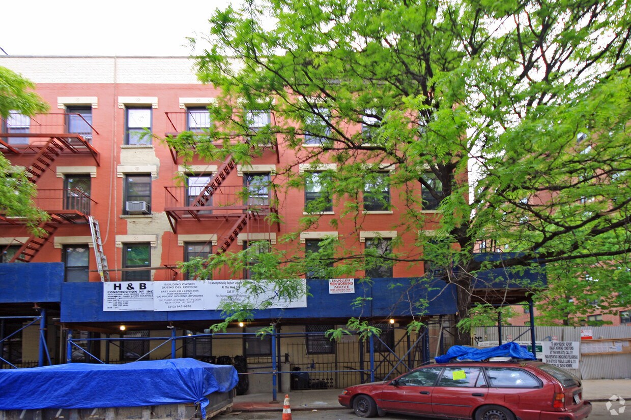 Foto principal - 125 E 119th St