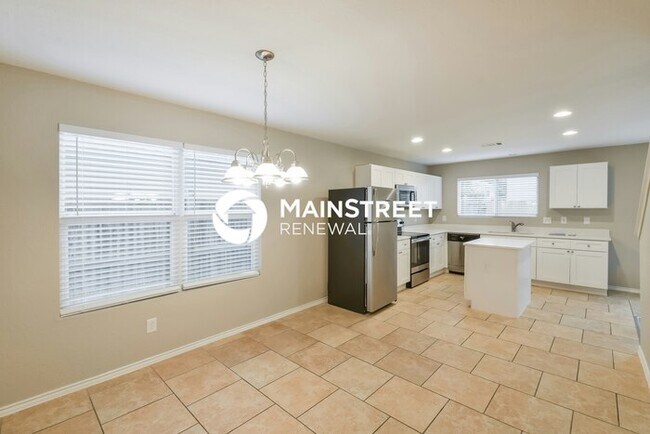 Foto del edificio - 3 Bedroom Pet-Friendly Home in San Antonio, TX with Main Street Renewal