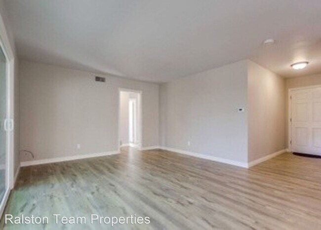 Building Photo - 3 br, 2 bath House - 4413 Mount Castle Ave.