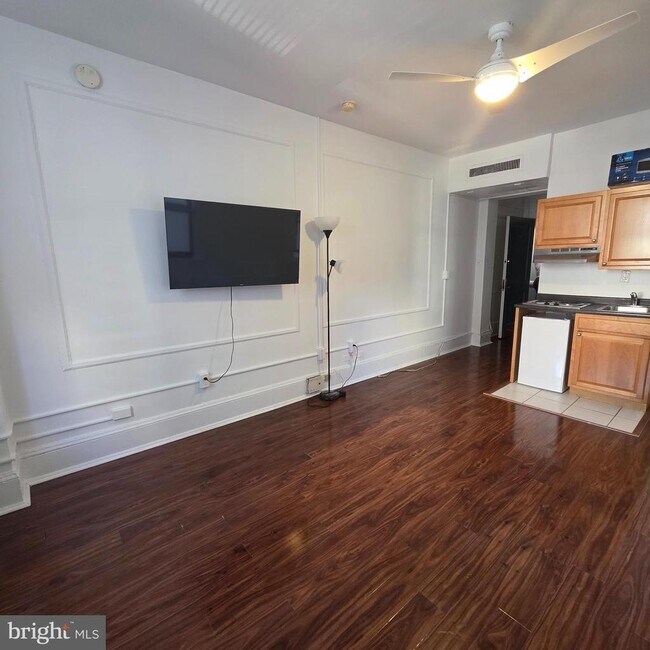 Foto del edificio - 1324 Locust St